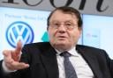 MONTAGNIER, L'IMMORTALITA' E' SCRITTA SULL'ACQUA